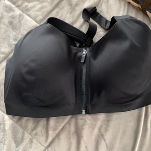 Victoria secret sports bra 38DDD